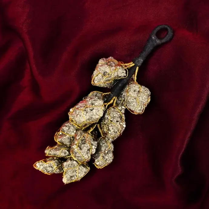 Pyrite hanger for prosperity