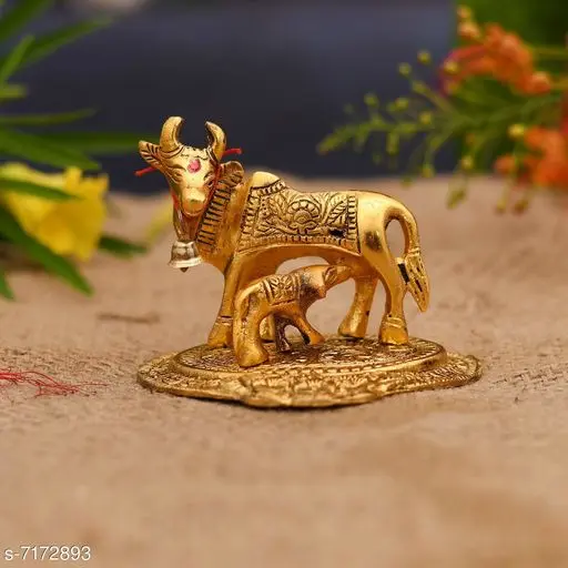 Metal Cow with Calf Statue for Home Decor