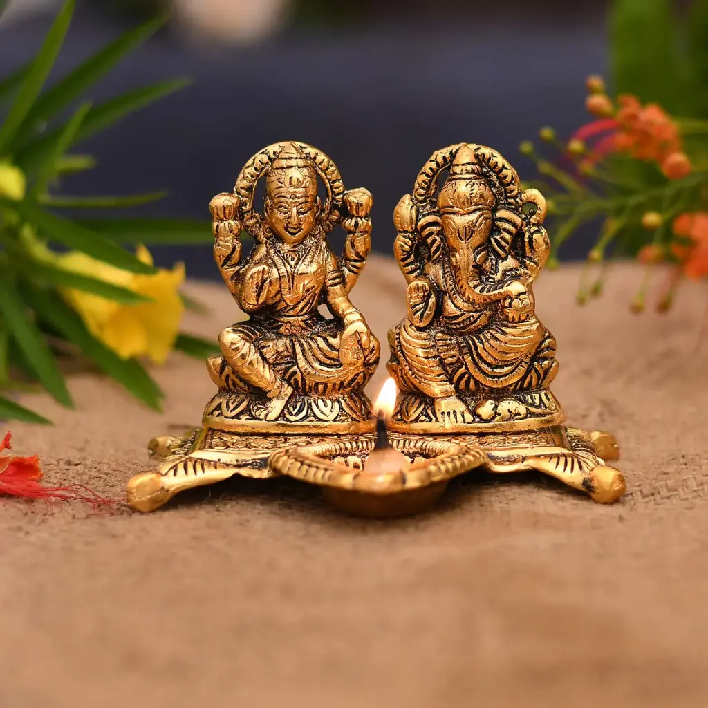 Metal Laxmi Ganesh Idol with Diya Showpiece for Home Decor and Gifts Decorative Showpiece - 12 cm  (Aluminium, Gold)